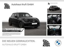 Schwarz Gebraucht 2024 Mini Cooper Favoured Kleinwagen | 25.290 € (Superpreis)