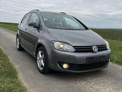 Grau Gebraucht 2012 VW Golf Plus Cross Match Van / Kleinbus | 7.700 € (Etwas zu teuer)