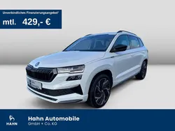 Moonweiss metallic Gebraucht 2022 Skoda Karoq SportLine SUV | 33.930 € (Etwas zu teuer)