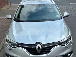Silber Gebraucht 2020 Renault Mégane IV Intens Limousine | 13.839 € (Fairer Preis)