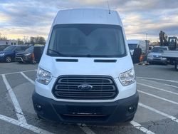 Weiß Gebraucht 2020 Ford Transit Limousine | 13.300 €