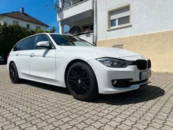 Weiß Gebraucht 2012 BMW 320 Sport Line Kombi | 10.980 € (Etwas zu teuer)