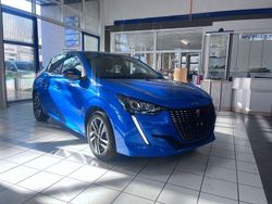 Blau Gebraucht 2023 Peugeot 208 Allure Kleinwagen | 15.100 € (Guter Preis)