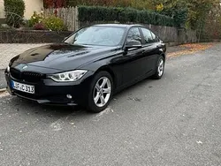 Schwarz Gebraucht 2013 BMW 318 Sport Line Limousine | 11.500 € (Fairer Preis)