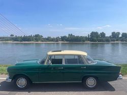 Grün Gebraucht 1967 Mercedes 200 Limousine | 14.500 €