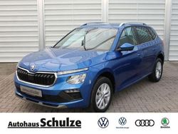Blau Gebraucht 2024 Skoda Kamiq Selection SUV | 23.990 € (Fairer Preis)