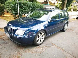 Blau Gebraucht 2000 VW Bora Limousine | 2.399 € (Teuer)