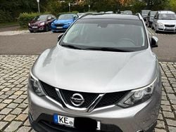 Weiß Gebraucht 2016 Nissan Qashqai SUV | 12.700 € (Fairer Preis)