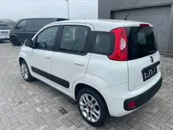 Weiß Gebraucht 2016 Fiat Panda Lounge Kleinwagen | 4.490 €