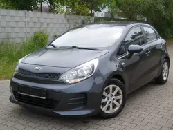 Gebraucht 2016 Kia Rio Start Limousine | 6.300 € (Fairer Preis)
