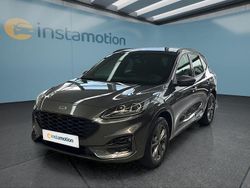 Grau Gebraucht 2021 Ford Kuga SUV | 24.799 € (Etwas zu teuer)