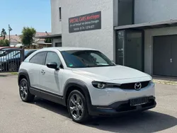 Weiß Gebraucht 2021 Mazda MX30 Ad'Vantage SUV | 13.990 € (Guter Preis)