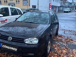 Schwarz Gebraucht 2002 VW Passat Basis Kombi | 850 € (Guter Preis)