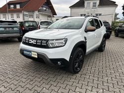 Weiß Gebraucht 2023 Dacia Duster Extreme SUV | 23.990 € (Fairer Preis)