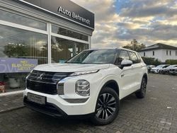 Andenweiß Neu 2025 Mitsubishi Outlander P-HEV Basis SUV | 44.750 € (Superpreis)