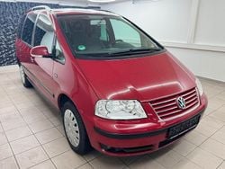 Rot Gebraucht 2006 VW Sharan Highline Van / Kleinbus | 4.699 € (Fairer Preis)