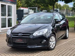 Schwarz Gebraucht 2011 Ford Focus Trend Kombi | 5.950 € (Fairer Preis)