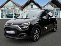 Lackierung schwarz perla nera Gebraucht 2024 Citroën C3 Kleinwagen | 17.950 € (Fairer Preis)