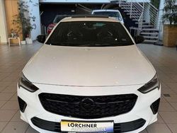 Schneeweiss Gebraucht 2021 Opel Insignia Limousine | 27.650 € (Fairer Preis)