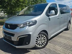 Grau Gebraucht 2019 Peugeot Traveller Active Van / Kleinbus | 15.900 € (Superpreis)
