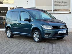 Grün Gebraucht 2017 VW Caddy Comfortline Van / Kleinbus | 15.950 € (Guter Preis)