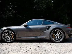 Grau Gebraucht 2014 Porsche 991 Coupé | 115.000 € (Etwas zu teuer)