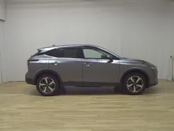 Grau Gebraucht 2022 Nissan Qashqai N-Connecta SUV | 19.980 € (Guter Preis)