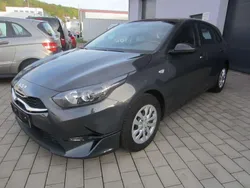Grau Gebraucht 2023 Kia Ceed Vision Limousine | 14.250 € (Guter Preis)