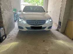 Weiß Gebraucht 2014 Mercedes 220 Limousine | 16.990 €