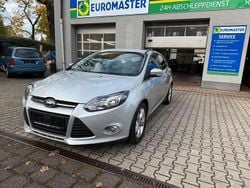 Silber Gebraucht 2012 Ford Focus Champions Edition Limousine | 6.900 € (Fairer Preis)