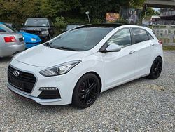 Weiß Gebraucht 2016 Hyundai i30 Turbo Coupé | 10.700 € (Fairer Preis)