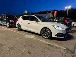 Weiß Gebraucht 2020 Seat Leon FR Limousine | 19.990 € (Fairer Preis)