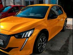 Gelb Gebraucht 2023 Peugeot 208 GT Kleinwagen | 17.000 € (Guter Preis)