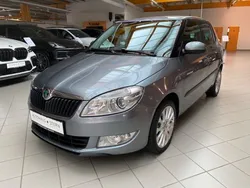 Grau Gebraucht 2012 Skoda Fabia Kleinwagen | 8.990 € (Etwas zu teuer)