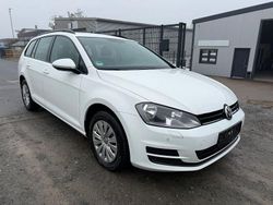 Weiß Gebraucht 2016 VW Golf VII Kombi | 7.800 € (Guter Preis)