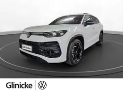 Oryxweiß perlmutteffekt Neu 2025 VW Tayron R-line SUV | 75.040 €