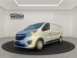 Silber Gebraucht 2017 Opel Vivaro S Van | 12.890 € (Guter Preis)