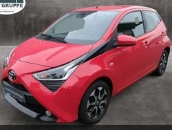 Rot Gebraucht 2021 Toyota Aygo X-play Kleinwagen | 9.990 € (Guter Preis)