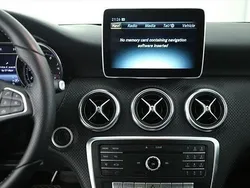 Weiß Gebraucht 2016 Mercedes A180 Style Limousine | 18.990 € (Fairer Preis)
