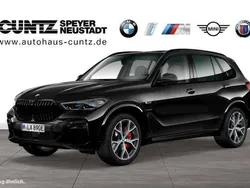 Schwarz Gebraucht 2022 BMW X5 M Sport SUV | 67.880 € (Etwas zu teuer)