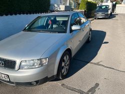 Gebraucht 2002 Audi A4 Limousine | 2.000 € (Fairer Preis)