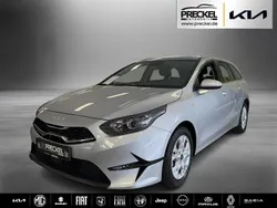Silber Gebraucht 2023 Kia Ceed Vision Kombi | 16.090 € (Superpreis)