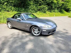 Grau Gebraucht 2002 Mazda MX5 Cabrio | 4.700 €