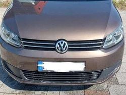 Braun Gebraucht 2011 VW Touran Trendline Van / Kleinbus | 5.500 € (Fairer Preis)