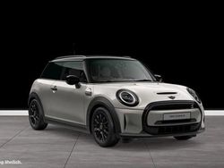 Melting silver iii (metallic) Gebraucht 2022 Mini Cooper Kleinwagen | 18.950 € (Fairer Preis)