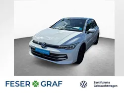 Pure white Gebraucht 2024 VW Golf VIII Edition Limousine | 29.750 € (Guter Preis)
