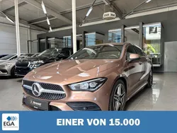 Gold metallic Gebraucht 2022 Mercedes CLA250 Shooting Brake AMG Kombi | 34.580 € (Guter Preis)