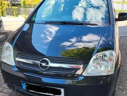 Schwarz Gebraucht 2004 Opel Meriva Van / Kleinbus | 680 € (Superpreis)