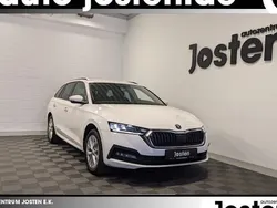 Weiß Gebraucht 2022 Skoda Octavia Ambition Kombi | 22.880 € (Superpreis)