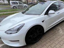 Weiß Gebraucht 2021 Tesla Model 3 Limousine | 29.600 € (Etwas zu teuer)